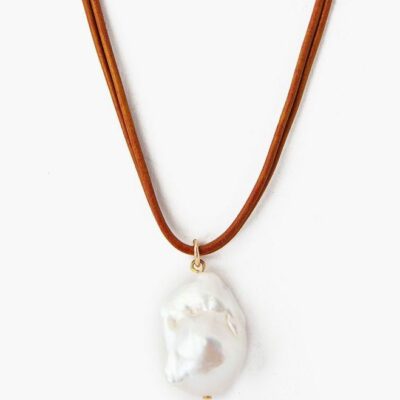 Jewelry Chan Luu  | White Baroque Pearl On Leather Cord Necklace