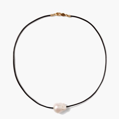 Isla Pearl Necklace Black