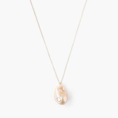 Jewelry Chan Luu  | 14K Diamond Le Baroque Natural Pink Necklace