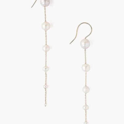 14k Graduated White Pearl Earrings