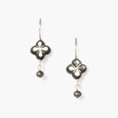 Clover Drop Earrings Black MOP