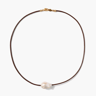 Isla Pearl Necklace Brown